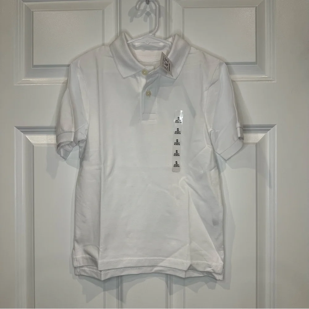 The Children’s Place Polo Size 5/6 Small‎ NWT